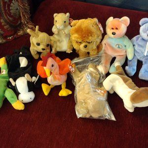 Lot of 10 TY Babies assorted beanie babies